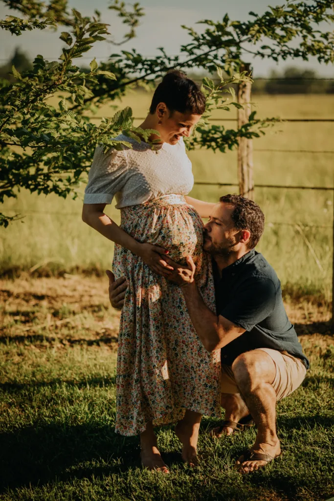 shooting photo grossesse en couple - photographe grossesse bordeaux