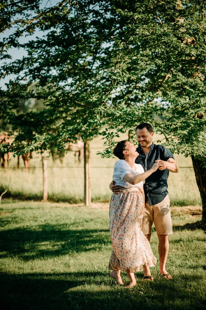 séance photo grossesse en couple - photographe grossesse bordeaux